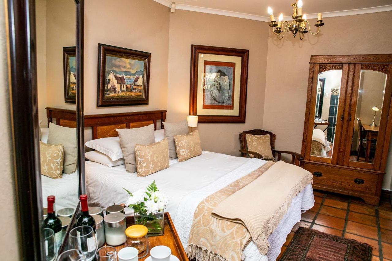 רסטנבורג Terra Casa Guesthouse מראה חיצוני תמונה